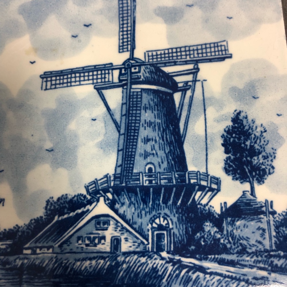Delft Blue Tile - Picture 5 of 7